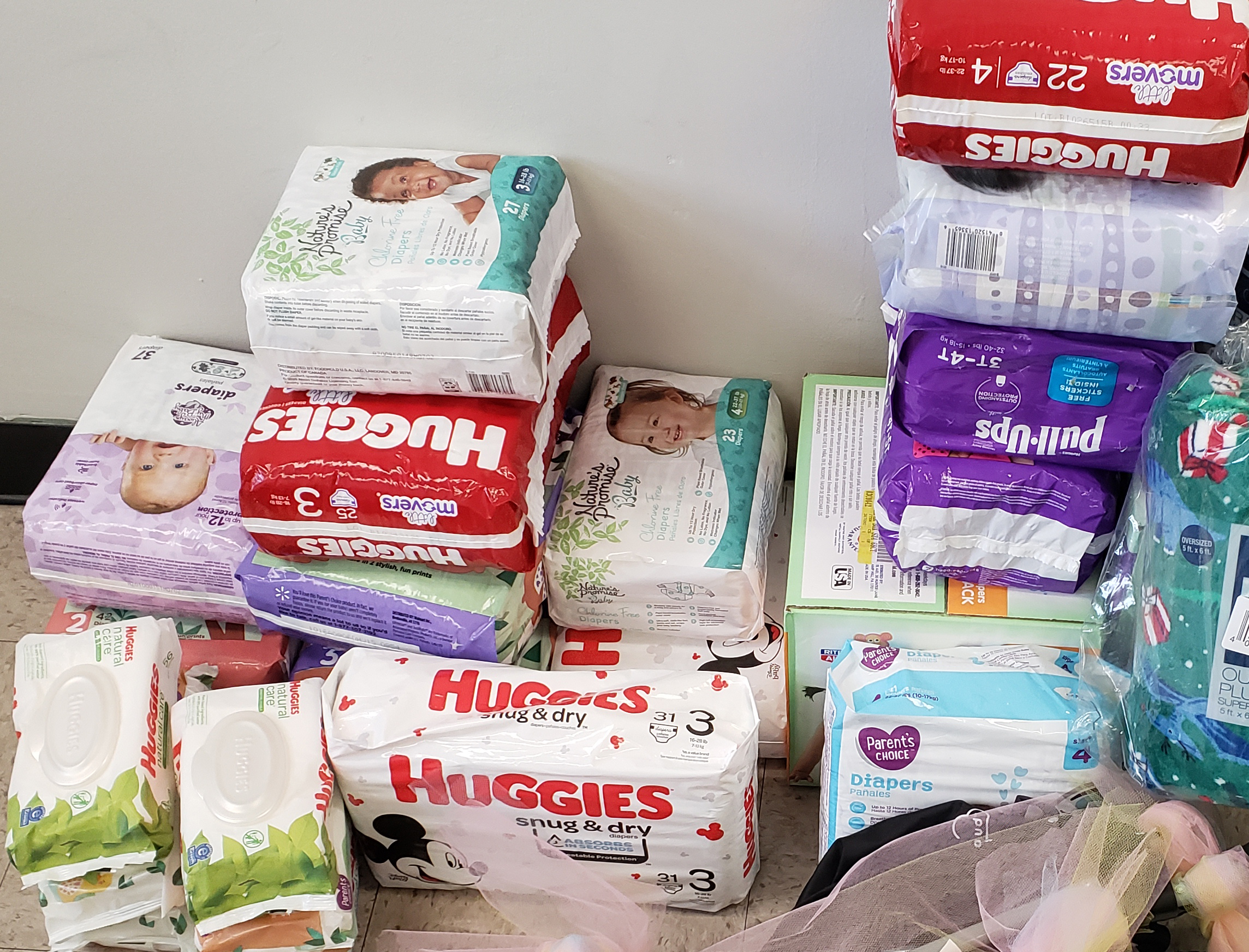 More Than 10K Diapers Donated to Families in Need